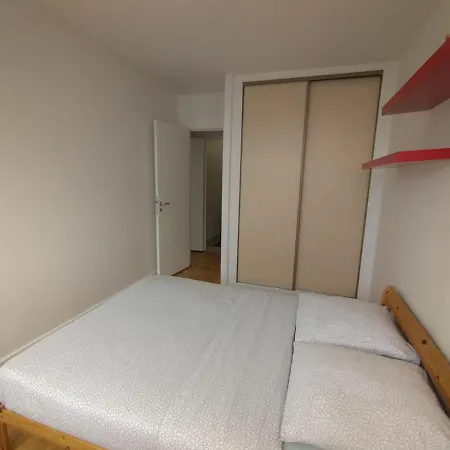 5 Mn Walk Metro/la Defense/netflix/parking Daire Courbevoie